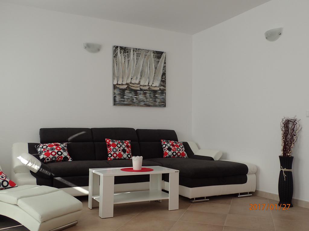 Apartment Villa Bonadea Slano Esterno foto
