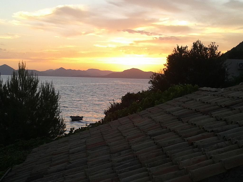 Apartment Villa Bonadea Slano Esterno foto